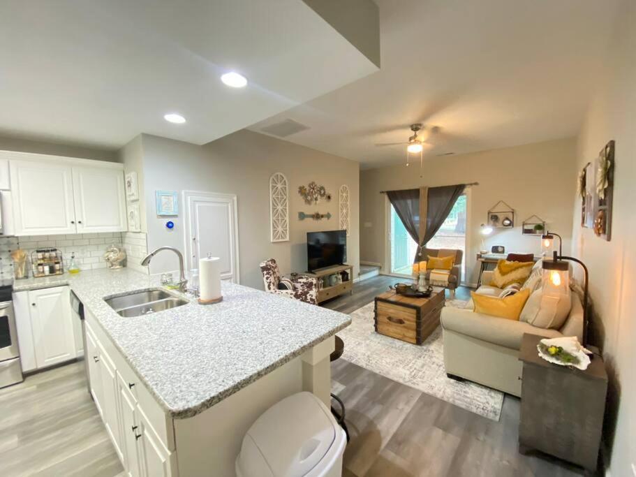 Cozy Corner - Family Vacation Holiday home *