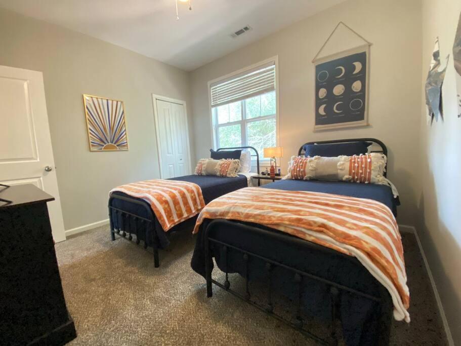 Cozy Corner - Family Vacation Holiday home *